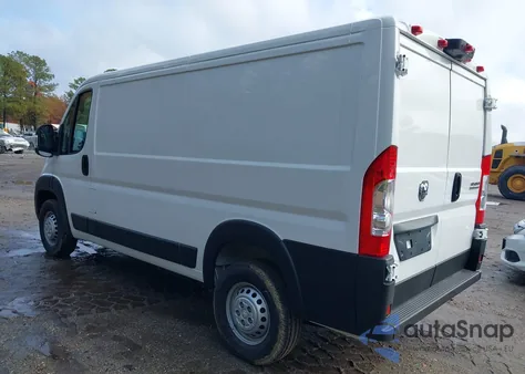 2024 Ram Promaster 3500 Tradesman Low Roof 136 Wb W/Pass Seat from USA, damaged, VIN 3C6MRVWG4RE154330